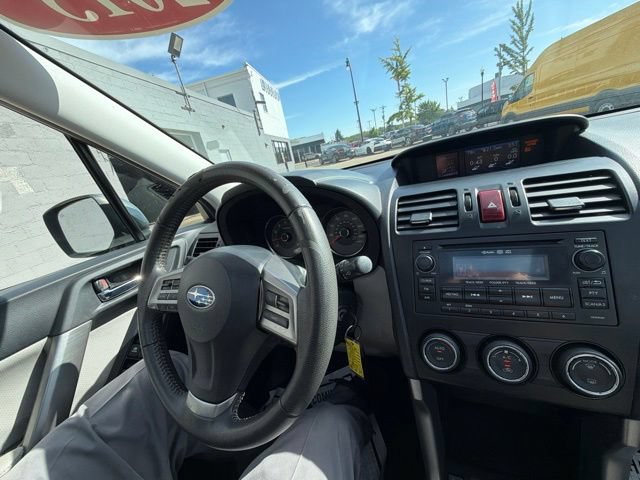 Used 2015 Subaru Forester 2.5i Limited AWD/4WD image 34