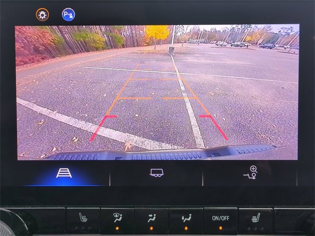 Used 2023 Chevrolet Colorado LT w/ LT Convenience Package III image 19