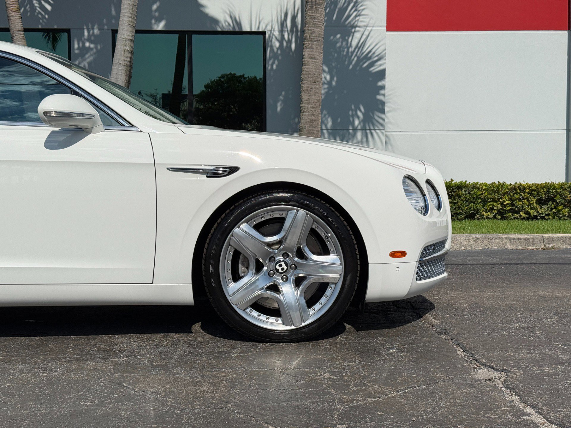Used 2014 Bentley Flying Spur W12 AWD/4WD image 3