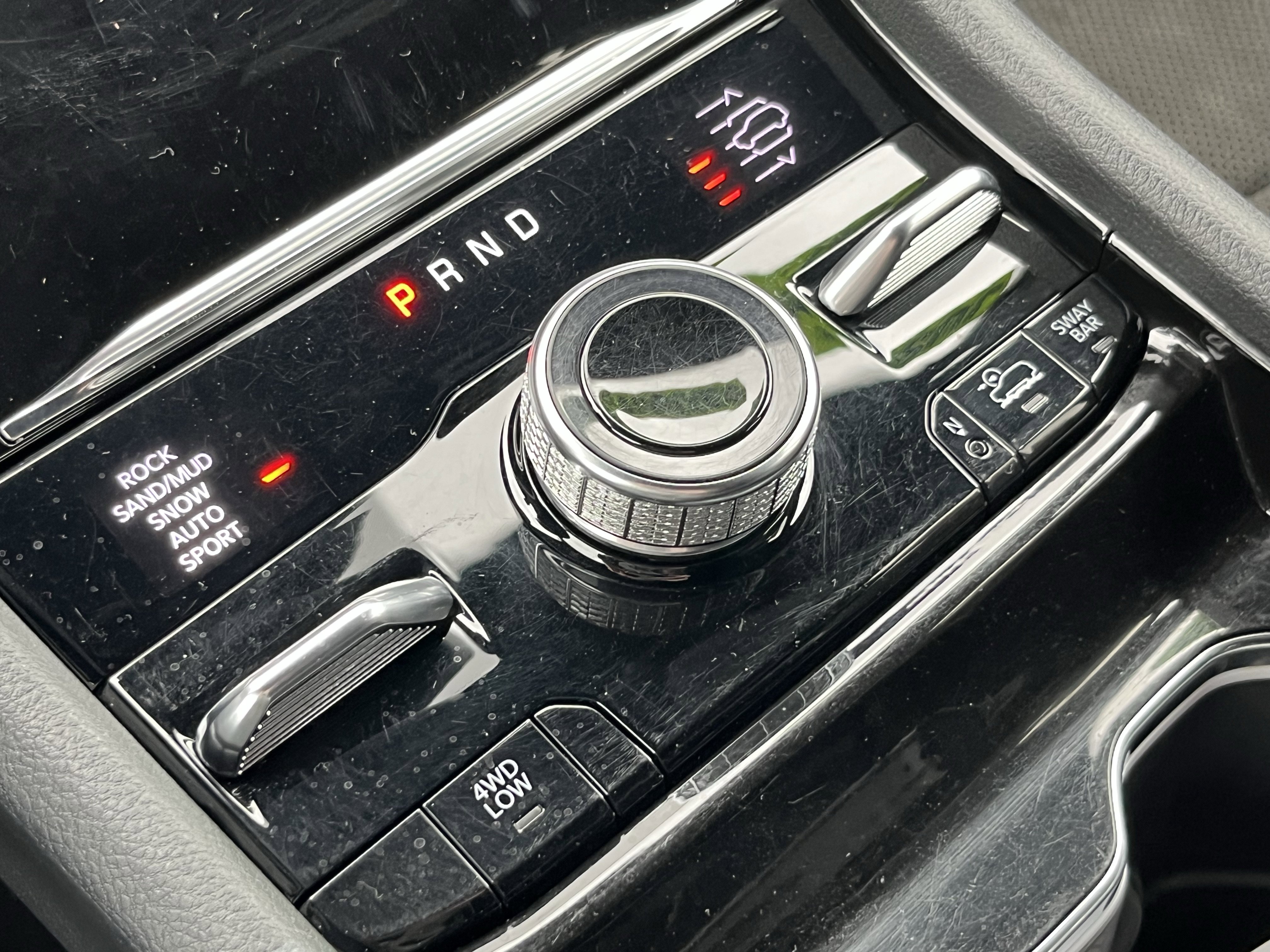 Used 2023 Jeep Grand Cherokee Trailhawk image 29