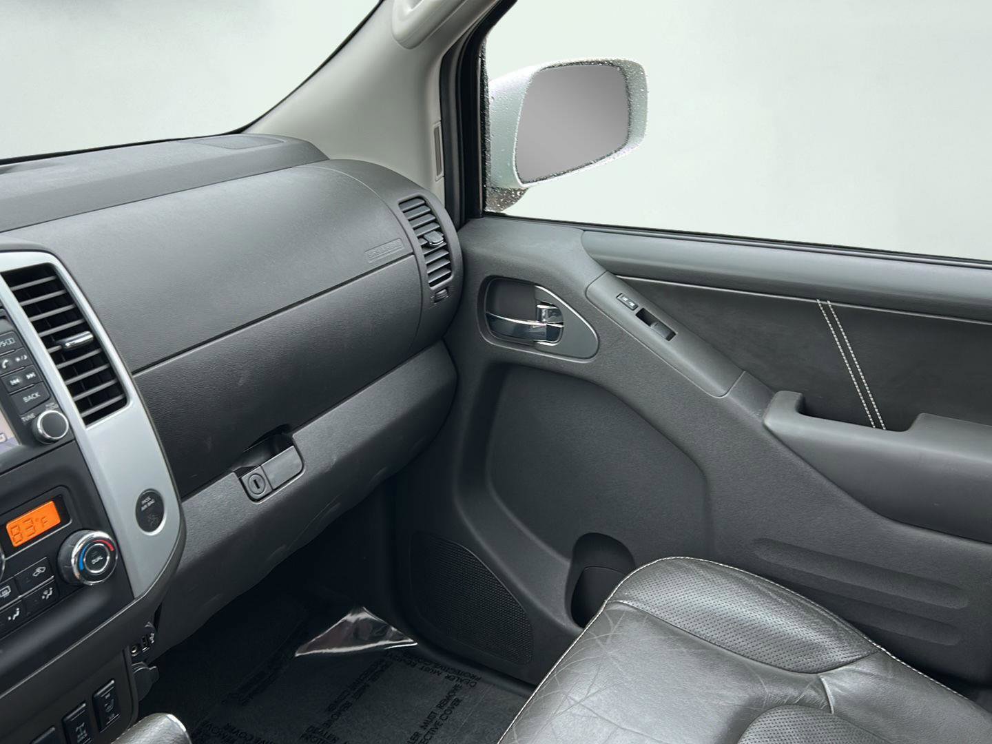 Used 2017 Nissan Frontier PRO-4X w/ Pro-4x Luxury Package image 22