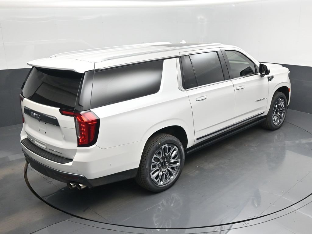 Used 2023 GMC Yukon XL Denali Ultimate image 53