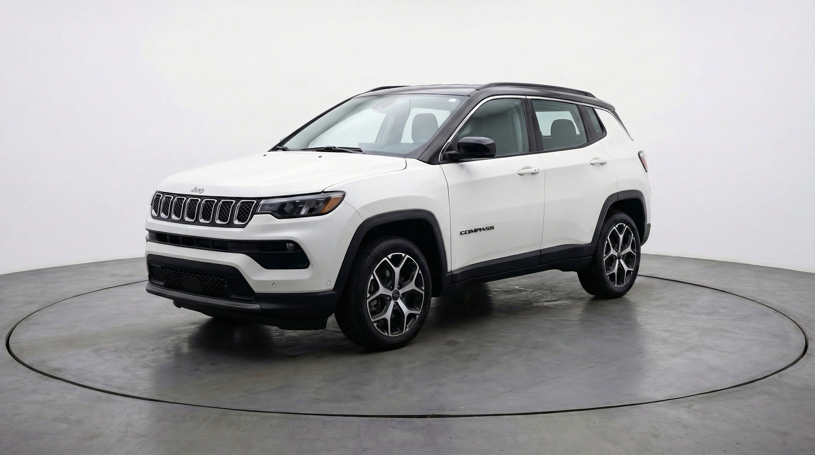 Used 2025 Jeep Compass Limited AWD/4WD image 3