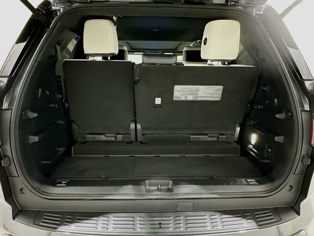 Used 2023 Toyota Sequoia Capstone image 28