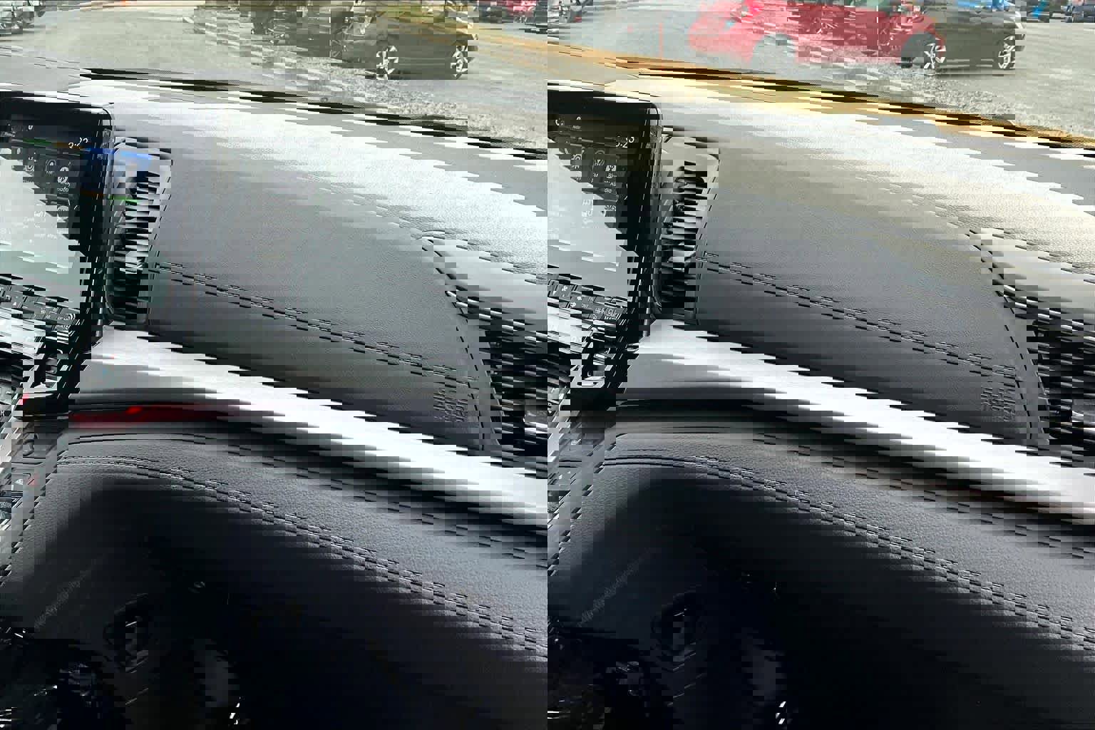 Used 2024 Honda Odyssey Sport image 17