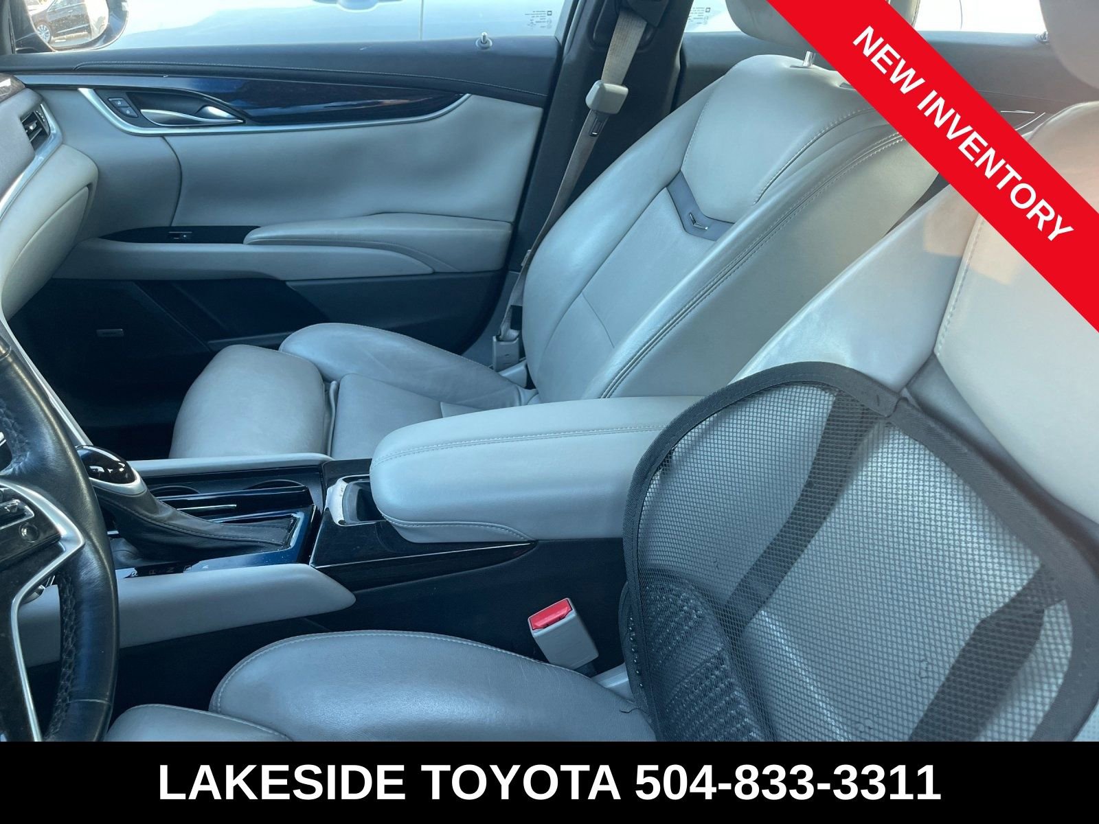 Used 2013 Cadillac XTS Luxury w/ Driver Awareness Package image 9