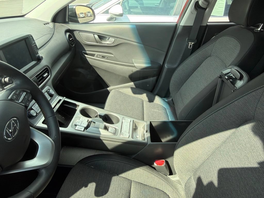 Used 2021 Hyundai Kona SEL FWD image 8