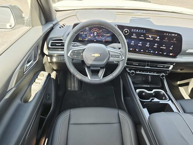 New 2026 Chevrolet Traverse LT w/ Driver Confidence Package AWD/4WD image 10