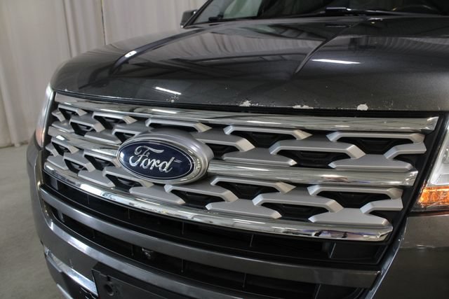 Used 2019 Ford Explorer Limited w/ Class III Trailer Tow Package FWD image 35