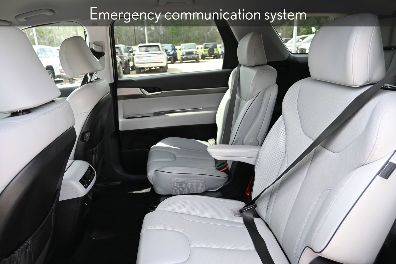 Used 2024 Hyundai Palisade SEL image 26