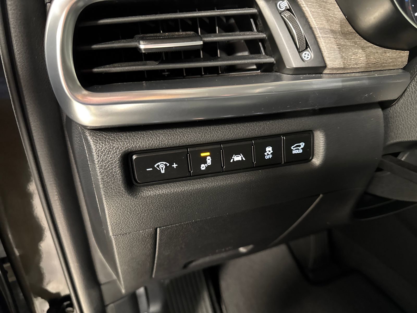 Used 2022 Kia Telluride EX w/ EX Premium Package AWD/4WD image 18