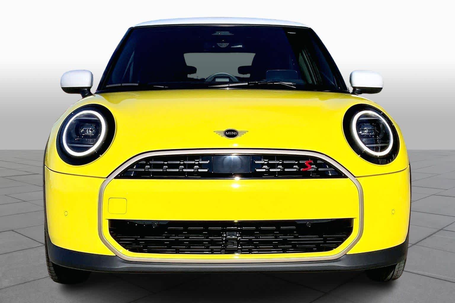 New 2026 MINI Cooper S image 3