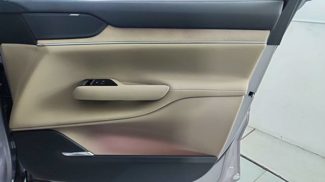 New 2026 Volvo EX90 Plus AWD/4WD image 39