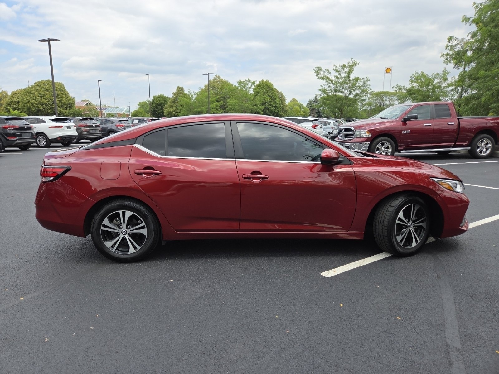 Used 2023 Nissan Sentra SV FWD image 19