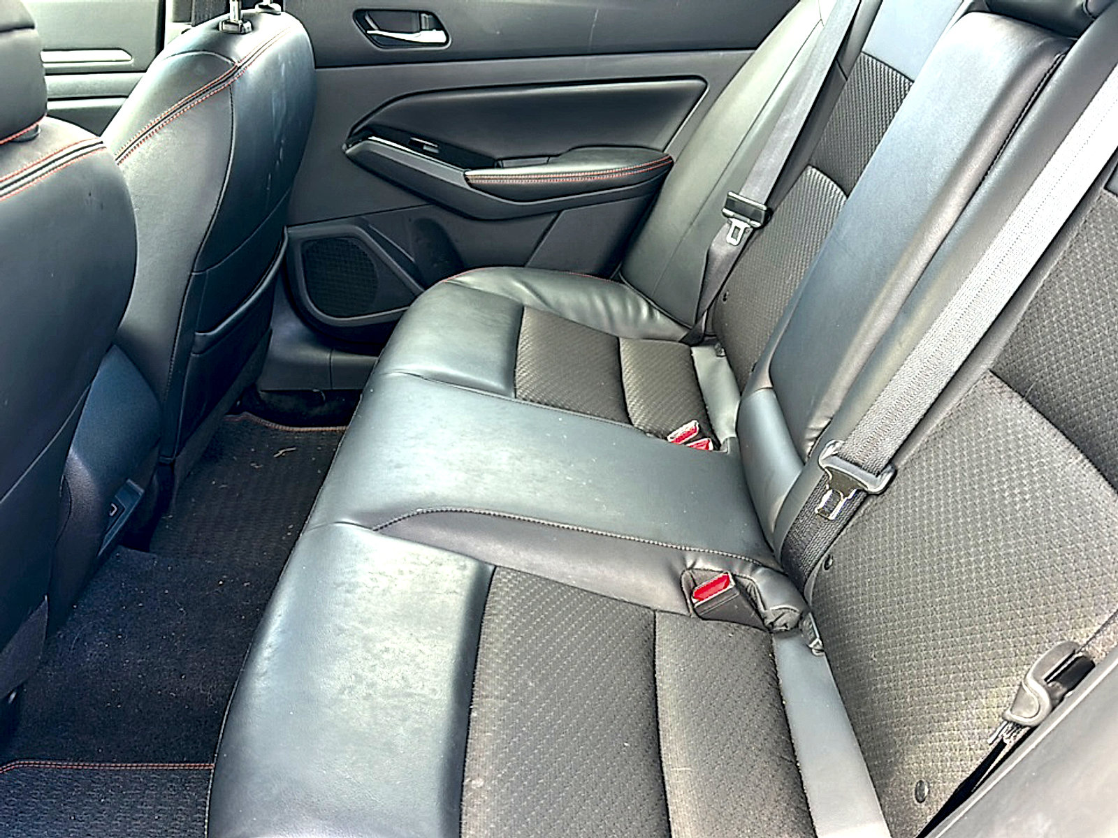 Used 2024 Nissan Altima 2.5 SR image 18