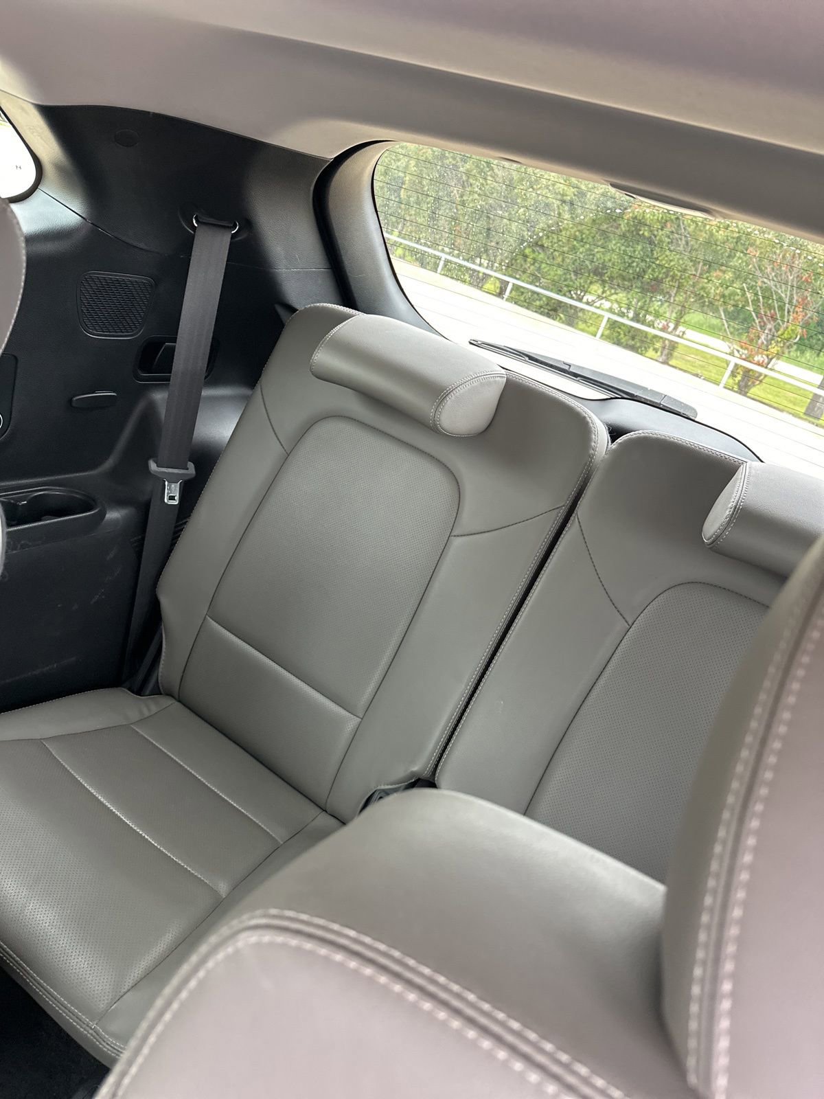 Used 2019 Hyundai Santa Fe XL FWD image 8