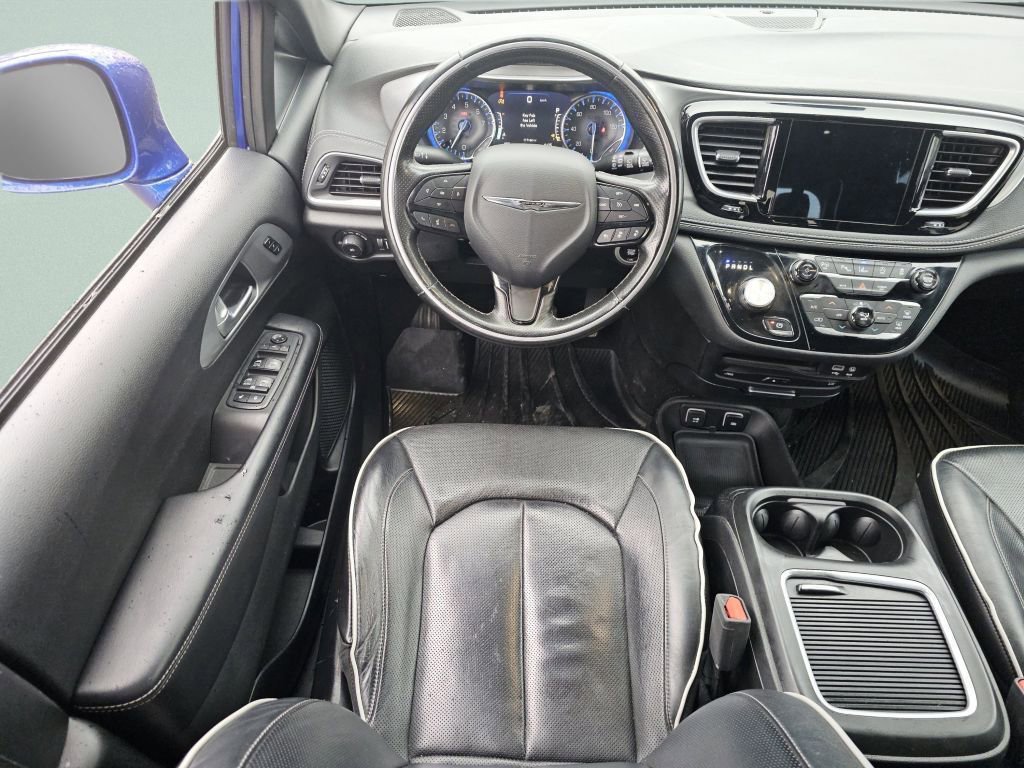 Used 2019 Chrysler Pacifica Limited FWD image 4