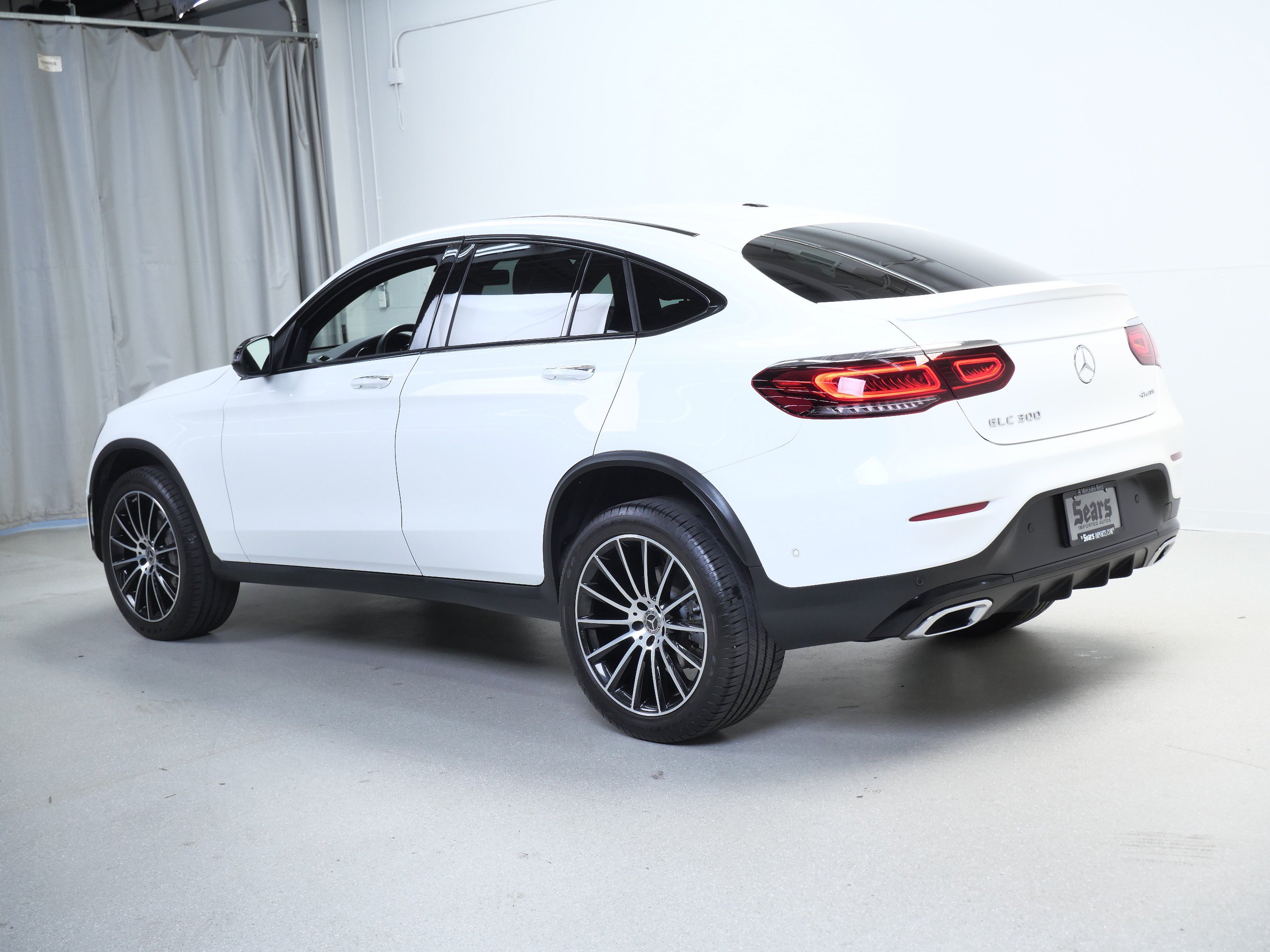 Certified 2023 Mercedes-Benz GLC 300 4MATIC Coupe image 11