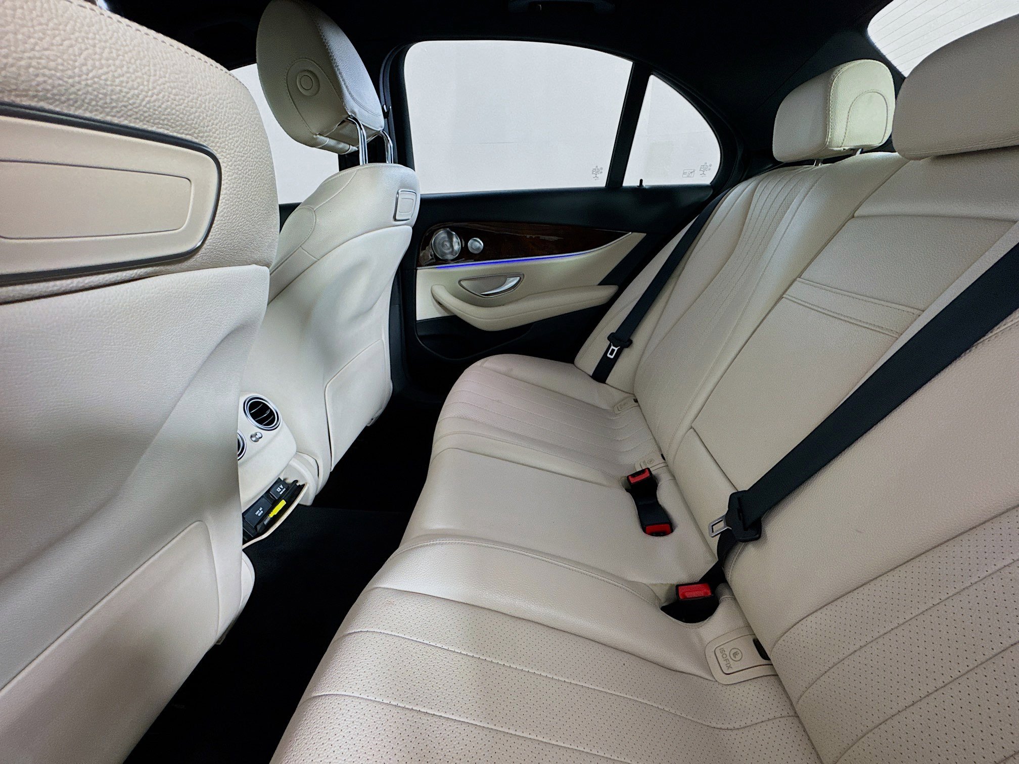 Used 2018 Mercedes-Benz E 300 w/ Premium 1 Package image 23