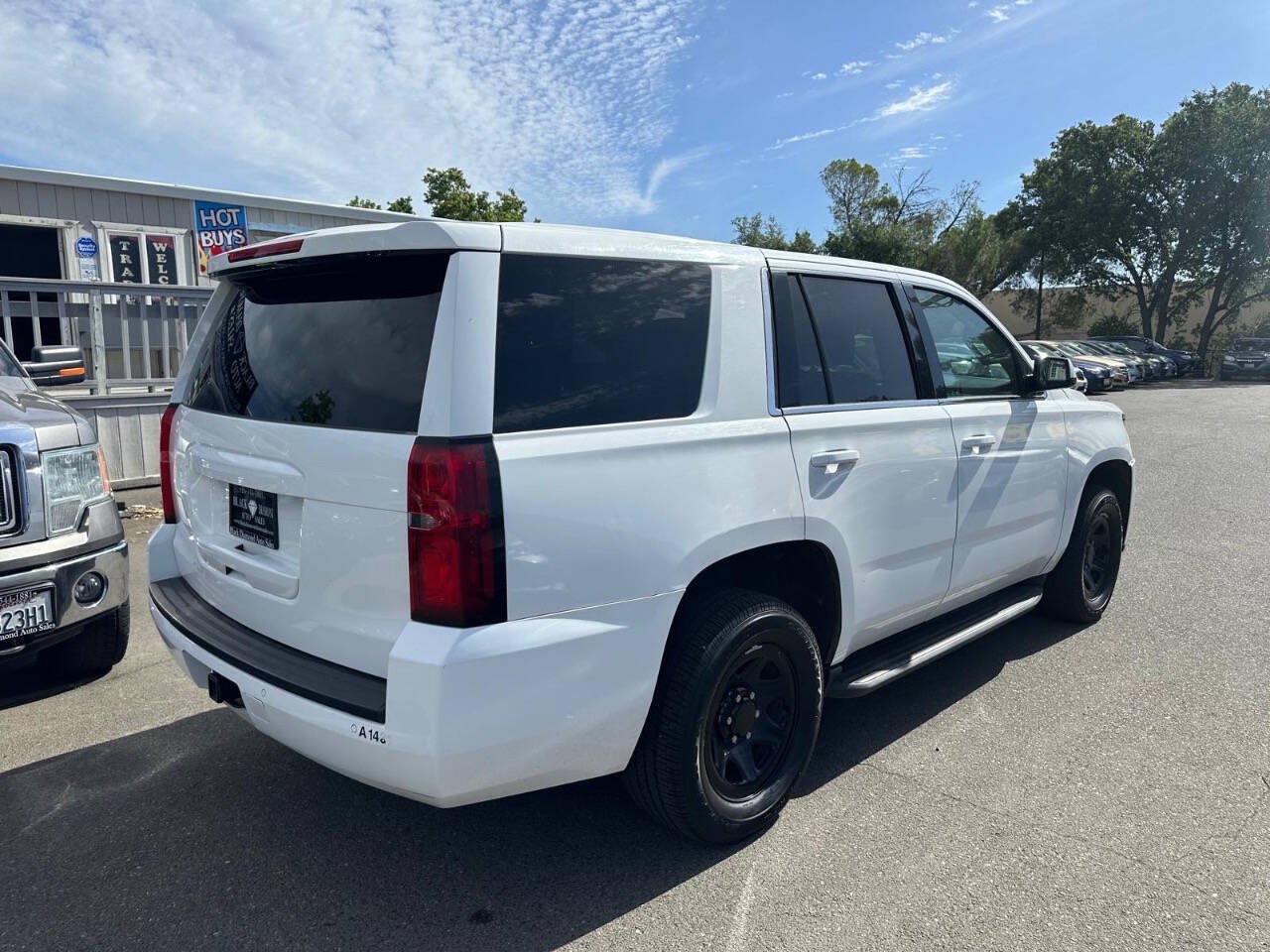 Used 2015 Chevrolet Tahoe 4WD w/ Remote Keyless Entry Package image 5