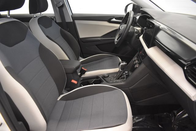 Used 2025 Volkswagen Taos S AWD/4WD image 19