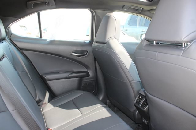 Certified 2025 Lexus UX 300h FWD image 7