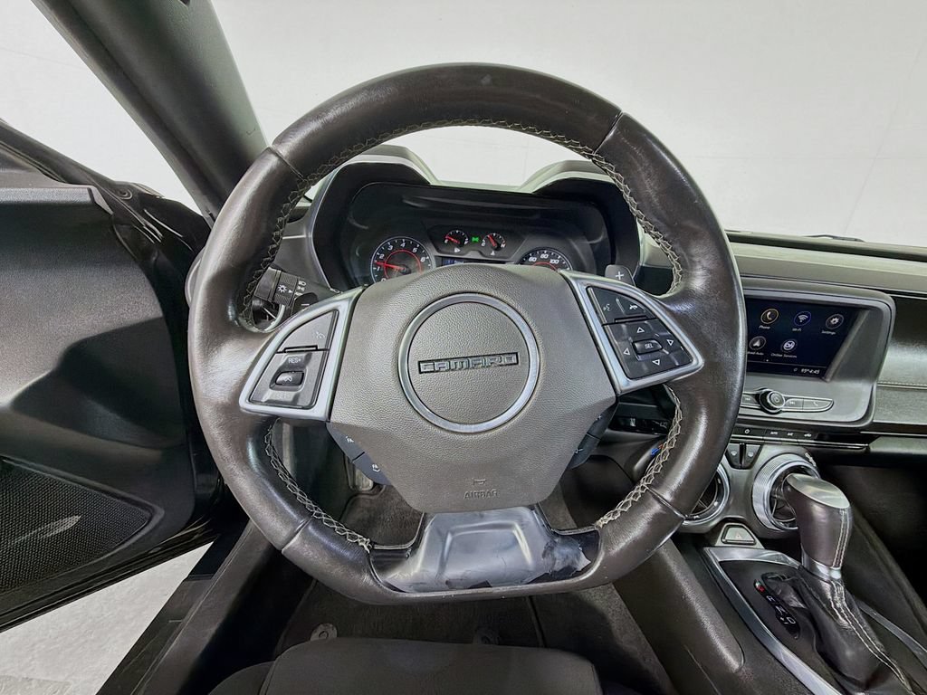 Used 2020 Chevrolet Camaro LS RWD image 12