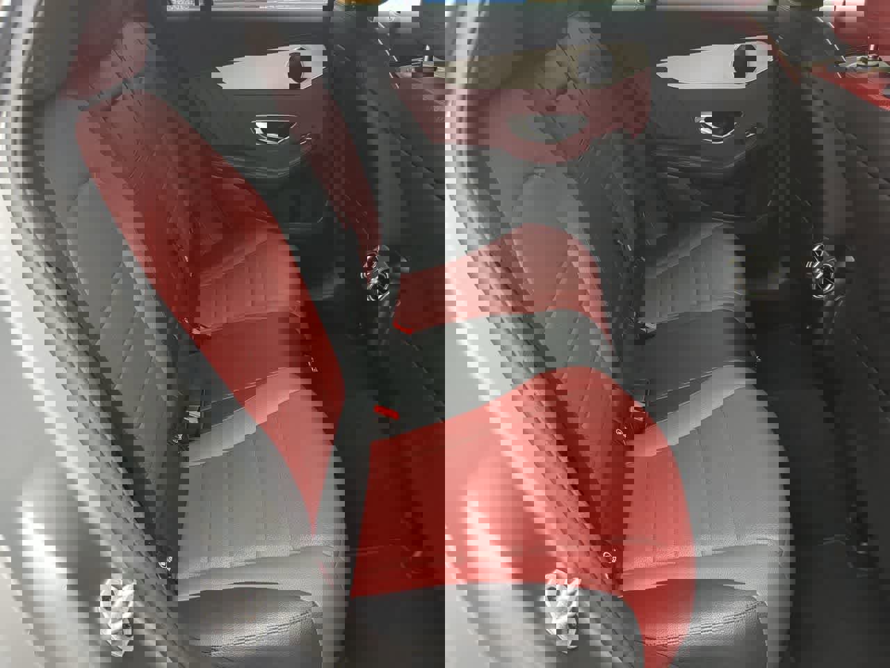 Used 2022 Mercedes-Benz GLC 300 4MATIC Coupe image 21