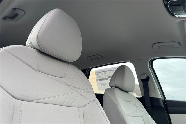New 2026 Hyundai Tucson SE image 15