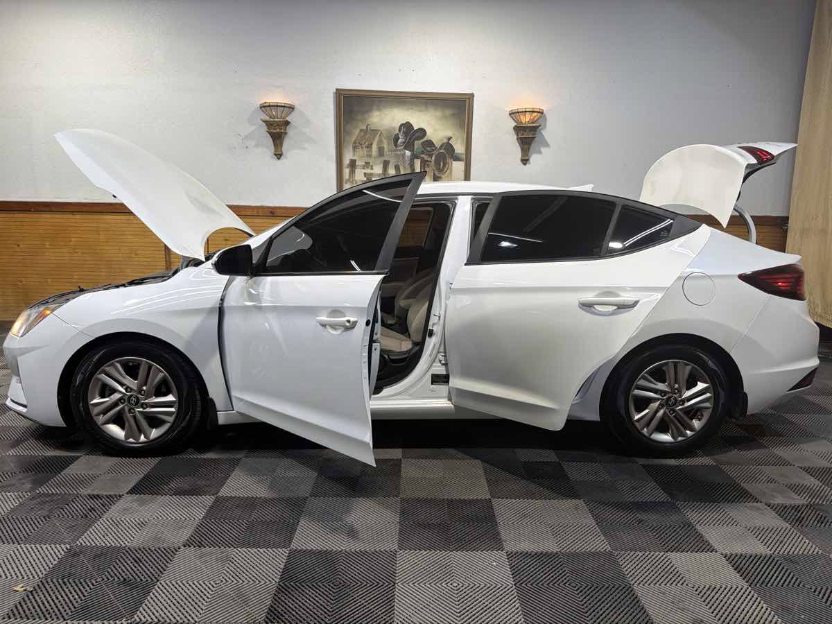 Used 2019 Hyundai Elantra SEL FWD image 12