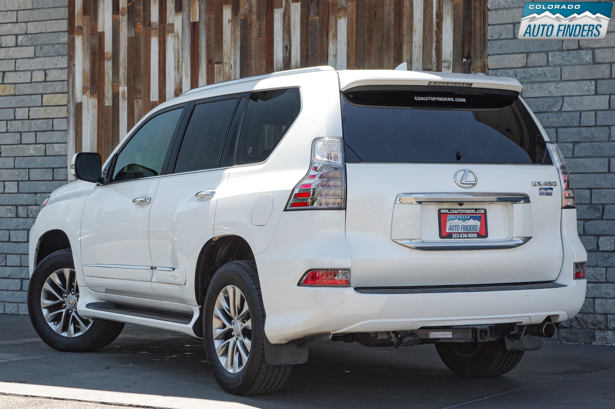 Used 2016 Lexus GX 460 Luxury w/ Preferred Accessory Package AWD/4WD image 4