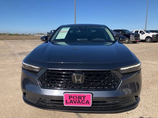 Used 2024 Honda Accord EX image 2