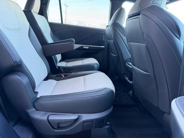 Used 2025 Lexus TX 500h AWD w/ Technology Package image 12