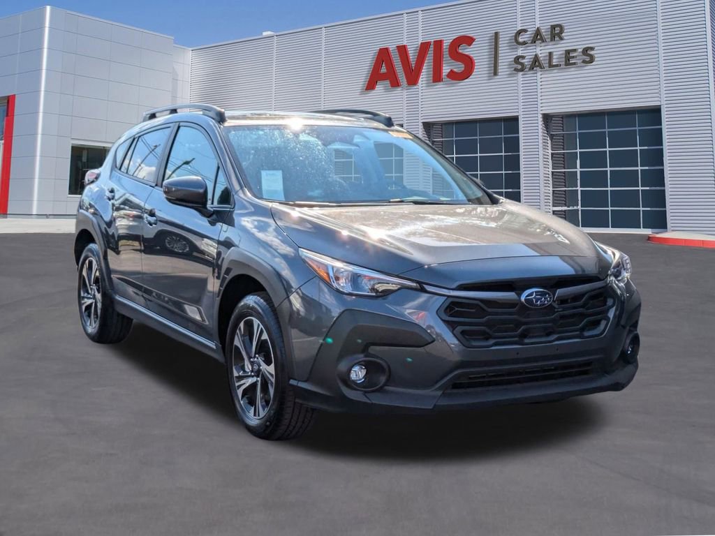 Used 2024 Subaru Crosstrek 2.0i Premium image 3