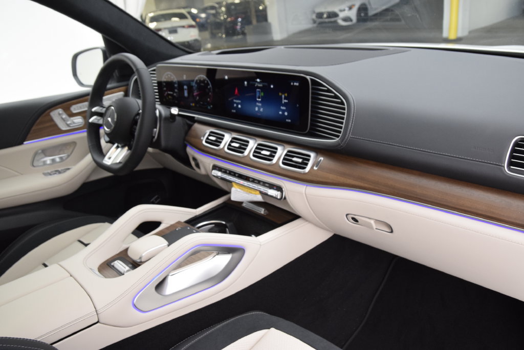 New 2026 Mercedes-Benz GLE 63 AMG S image 15