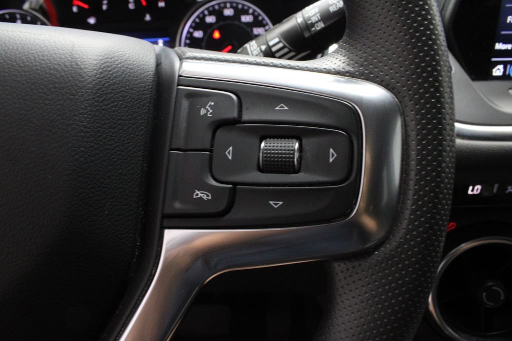 Used 2021 Chevrolet Blazer LT FWD image 28