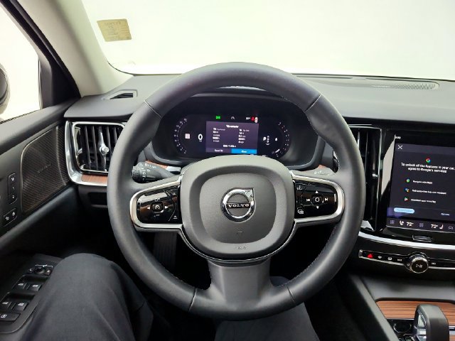Certified 2024 Volvo S60 B5 Plus w/ Climate Package AWD/4WD image 25