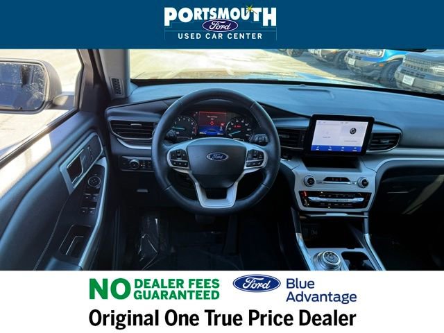 Certified 2022 Ford Explorer XLT w/ Equipment Group 202A image 7