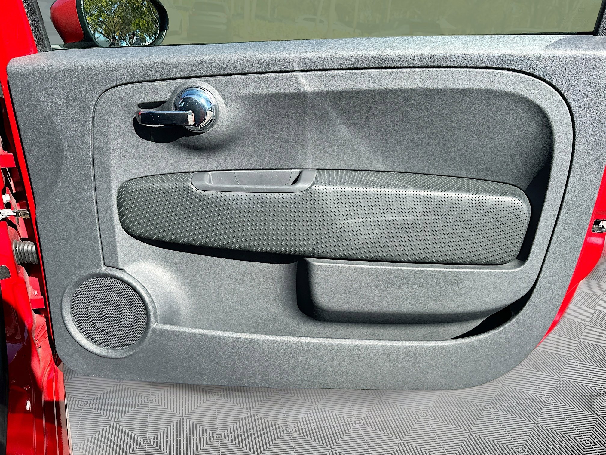 Used 2015 FIAT 500 Sport image 28