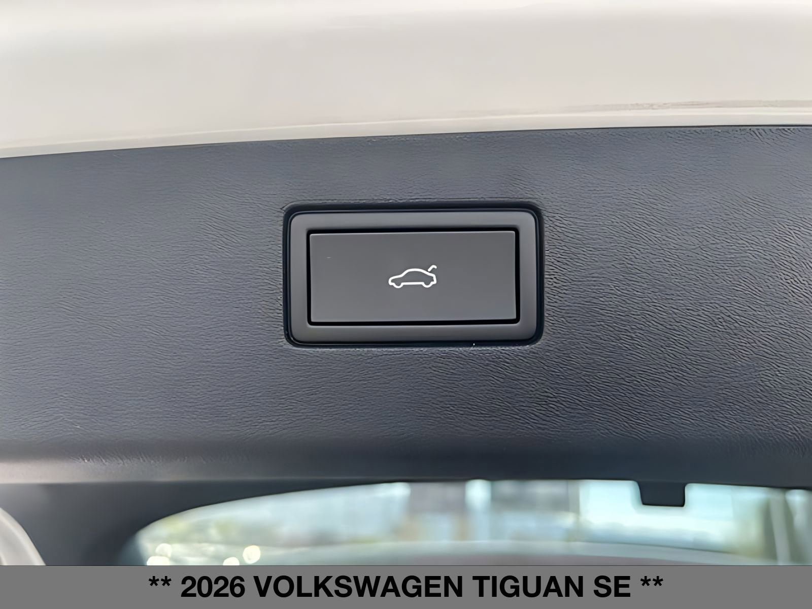 New 2026 Volkswagen Tiguan SE AWD/4WD image 16