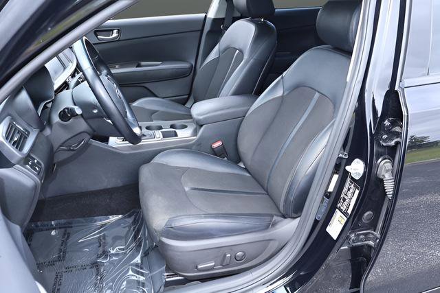 Used 2019 Kia Optima S w/ S Panoramic Sunroof Package image 14