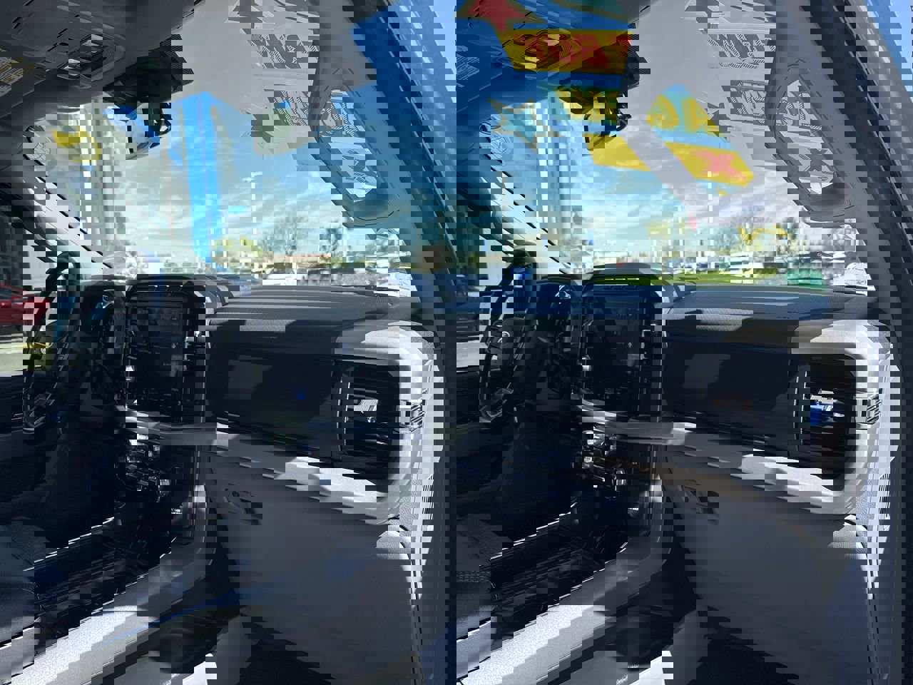 Used 2022 Ford F150 XLT w/ Equipment Group 302A High image 26