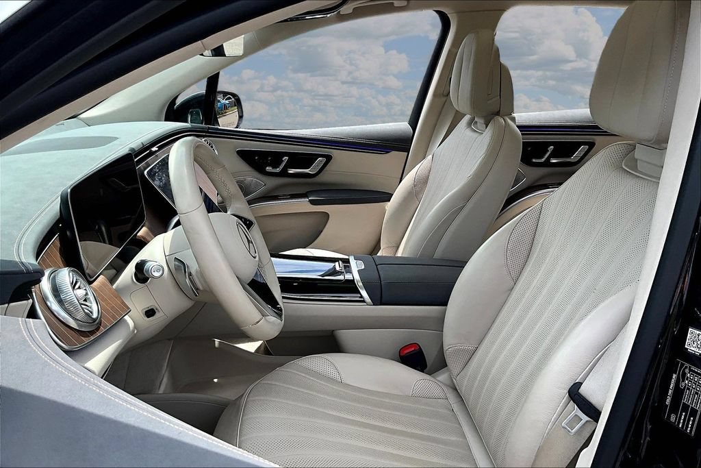 Used 2023 Mercedes-Benz EQS 450+ 4MATIC SUV image 21