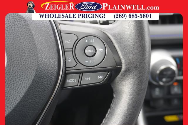 Used 2022 Toyota RAV4 XSE image 25