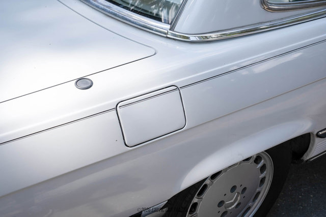 Used 1988 Mercedes-Benz 560 SL image 94