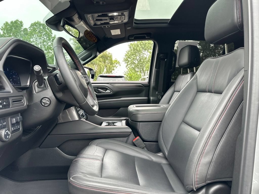 Used 2024 Chevrolet Tahoe RST w/ Luxury Package RWD image 46