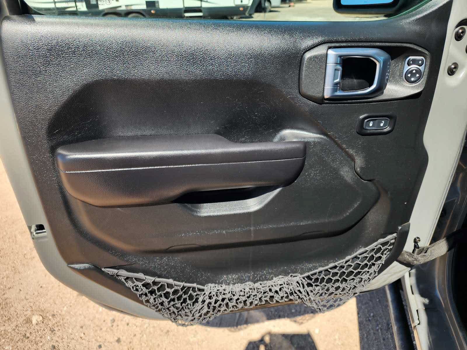 Used 2021 Jeep Gladiator Sport AWD/4WD image 19
