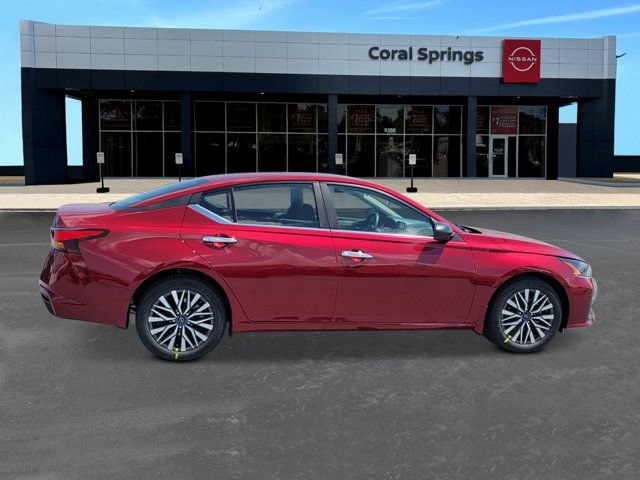 New 2026 Nissan Altima 2.5 SV FWD image 6