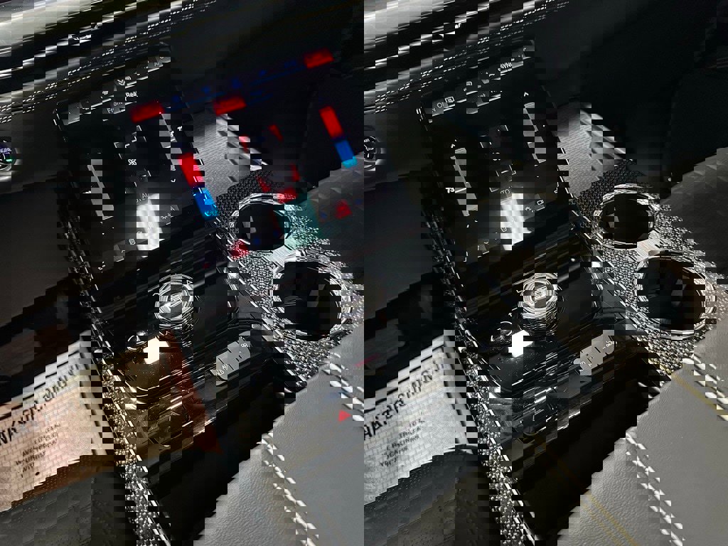 Used 2025 Cadillac Escalade V image 41