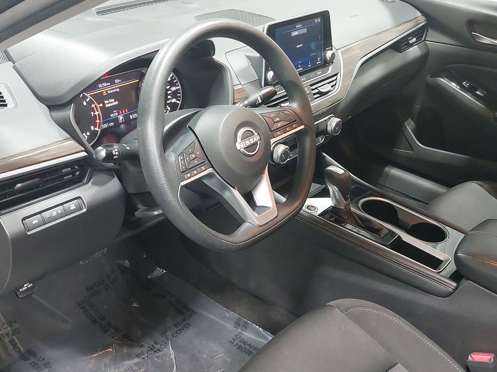 Used 2023 Nissan Altima 2.5 SV image 15